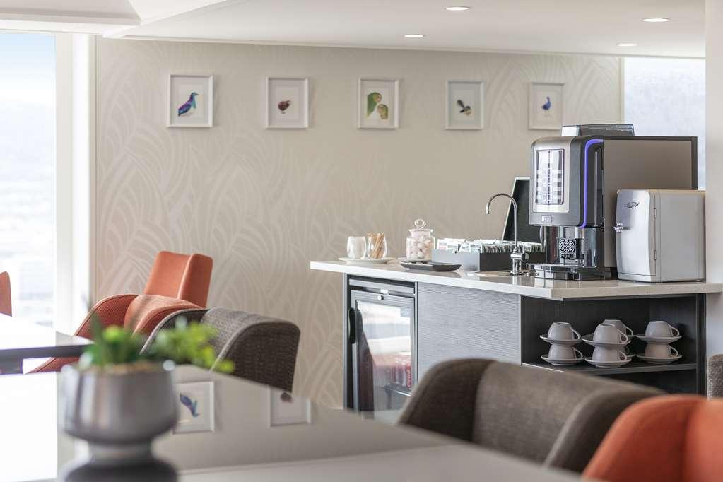 Victoria House Motor Inn Croydon Restoran gambar